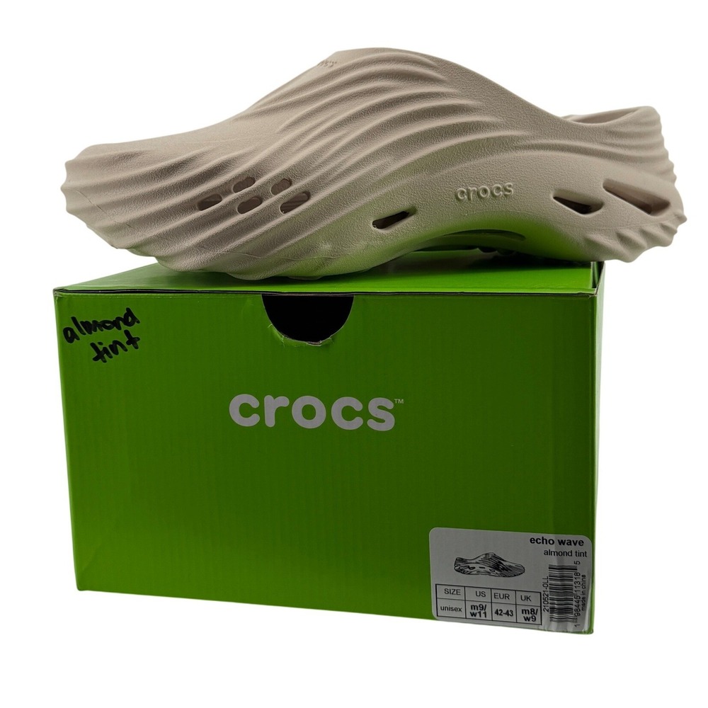 Crocs Echo Wave Clog Almond Tint Men‎ 9/Women 11 M9/W11 Slip On 210521-0LL New